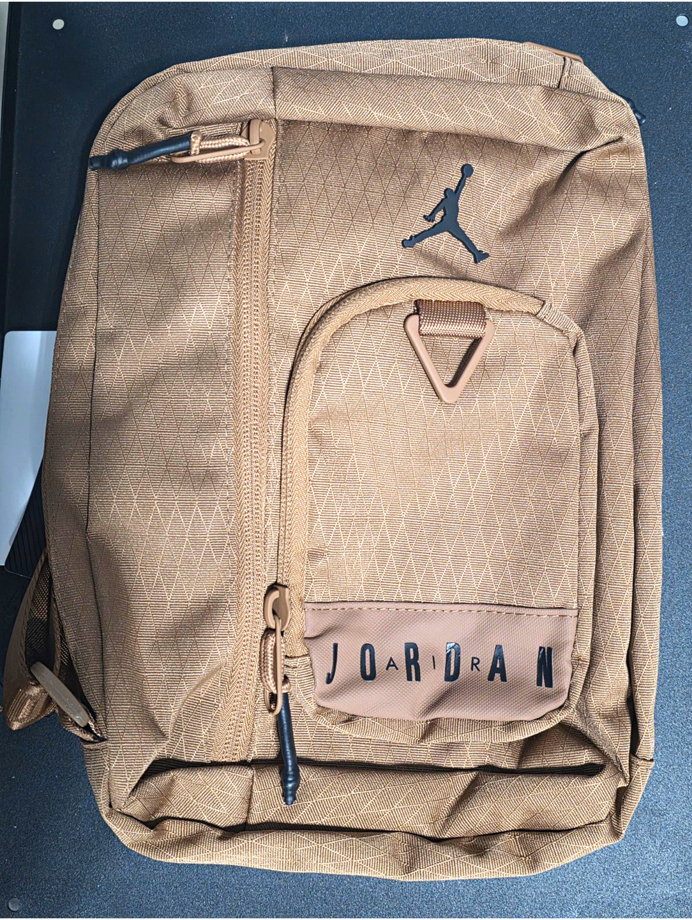 Cordura Jordan Brown Crossbody 3L Zip Closure w/ Pockets Adjustable Strap